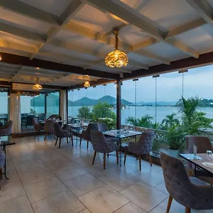Panna - A Facing Boutique **** Udaipur
